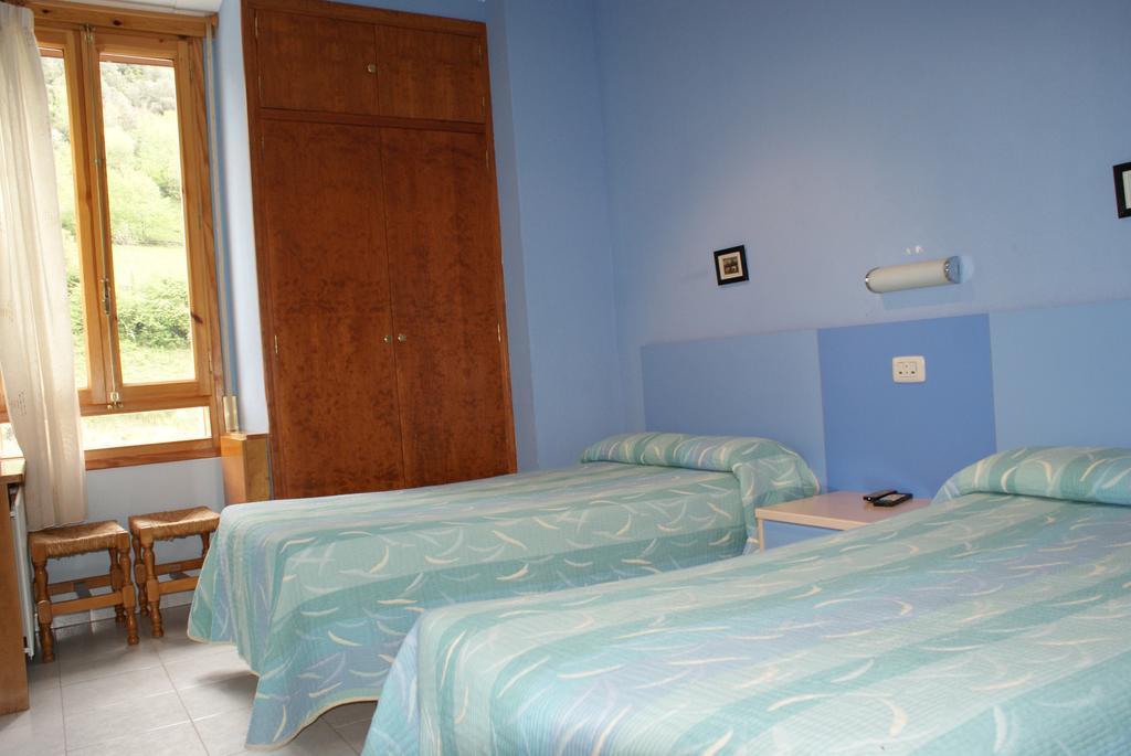 Hostal Los Valles 别尔萨 外观 照片
